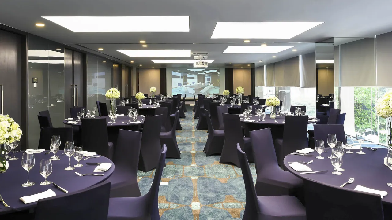 Novotel Suites Hanoi